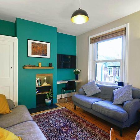 温切斯特Tastefully Decorated 1-Bed With Free Parking - At Hem公寓 外观 照片